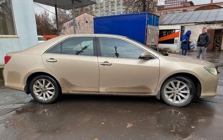 Toyota Camry, 2013 год, 1 300 000 рублей, 4 фотография