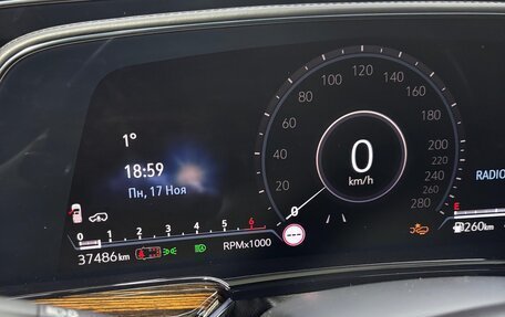 Cadillac Escalade V, 2021 год, 14 000 000 рублей, 8 фотография