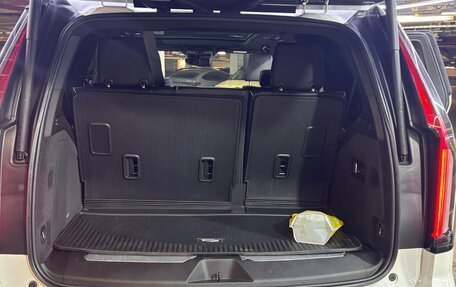 Cadillac Escalade V, 2021 год, 14 000 000 рублей, 9 фотография