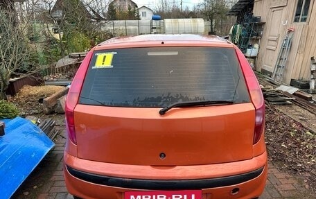 Fiat Punto III Punto Evo рестайлинг, 2002 год, 210 000 рублей, 9 фотография