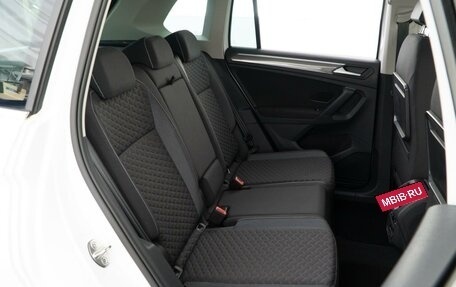 Volkswagen Tiguan II, 2018 год, 2 805 444 рублей, 7 фотография