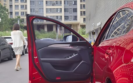 Mazda 6, 2021 год, 2 280 000 рублей, 11 фотография