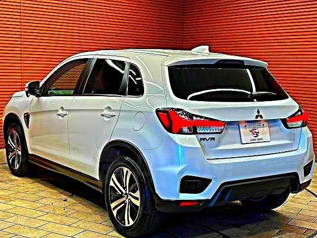 Mitsubishi RVR III рестайлинг 3, 2022 год, 1 750 000 рублей, 10 фотография