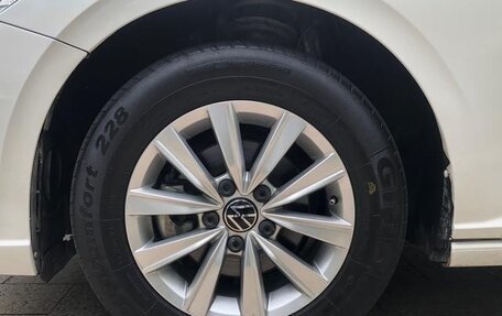 Volkswagen Lavida, 2021 год, 1 200 000 рублей, 12 фотография