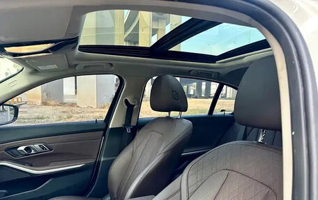 BMW 3 серия, 2024 год, 3 567 555 рублей, 11 фотография