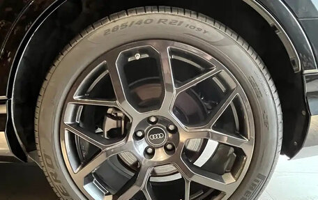 Audi Q7, 2024 год, 8 233 123 рублей, 10 фотография