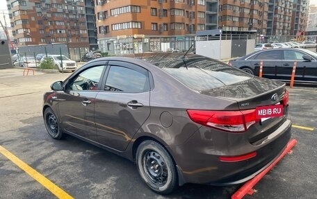 KIA Rio III рестайлинг, 2016 год, 1 065 000 рублей, 3 фотография
