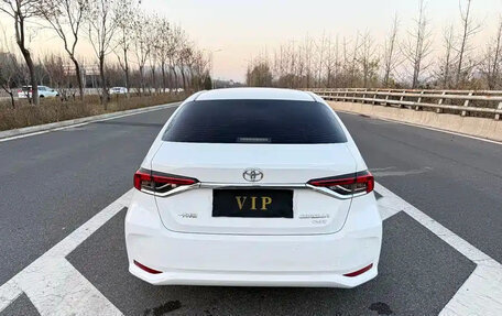 Toyota Corolla, 2021 год, 1 400 000 рублей, 5 фотография