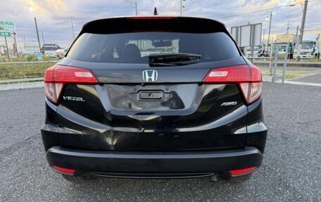 Honda Vezel, 2018 год, 1 400 000 рублей, 6 фотография