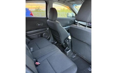 Honda Vezel, 2018 год, 1 400 000 рублей, 9 фотография