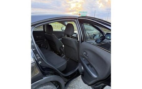 Honda Vezel, 2018 год, 1 400 000 рублей, 10 фотография