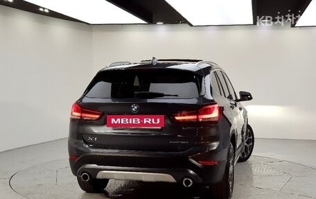 BMW X1, 2021 год, 2 200 000 рублей, 2 фотография