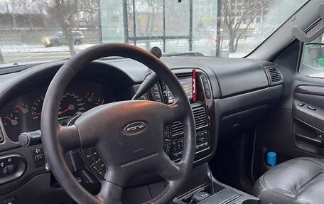 Ford Explorer III, 2005 год, 810 000 рублей, 7 фотография