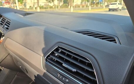 Volkswagen Tiguan II, 2021 год, 2 468 248 рублей, 17 фотография