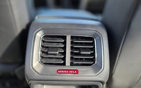 Volkswagen Tiguan II, 2021 год, 2 468 248 рублей, 19 фотография