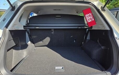 Volkswagen Tiguan II, 2021 год, 2 468 248 рублей, 21 фотография