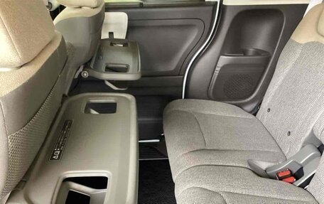 Honda N-BOX II, 2022 год, 875 931 рублей, 27 фотография