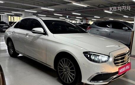 Mercedes-Benz E-Класс, 2022 год, 4 150 888 рублей, 5 фотография