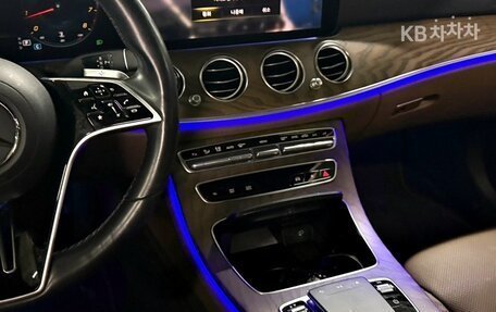 Mercedes-Benz E-Класс, 2022 год, 4 150 888 рублей, 14 фотография