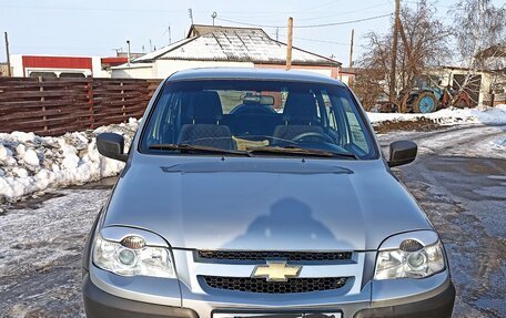 Chevrolet Niva I рестайлинг, 2016 год, 760 000 рублей, 6 фотография