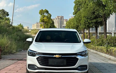 Chevrolet Monza, 2021 год, 1 175 000 рублей, 2 фотография