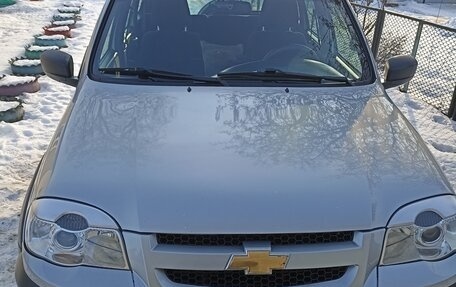 Chevrolet Niva I рестайлинг, 2016 год, 760 000 рублей, 15 фотография