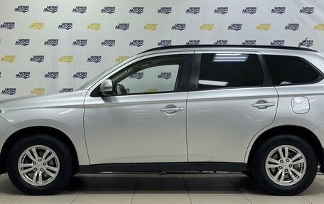 Mitsubishi Outlander III рестайлинг 3, 2013 год, 1 610 000 рублей, 8 фотография