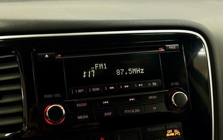 Mitsubishi Outlander III рестайлинг 3, 2013 год, 1 610 000 рублей, 18 фотография