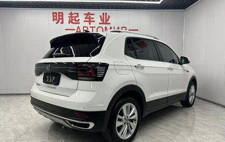 Volkswagen T-Cross I, 2021 год, 1 200 000 рублей, 4 фотография