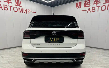 Volkswagen T-Cross I, 2021 год, 1 200 000 рублей, 5 фотография