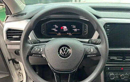 Volkswagen T-Cross I, 2021 год, 1 200 000 рублей, 10 фотография