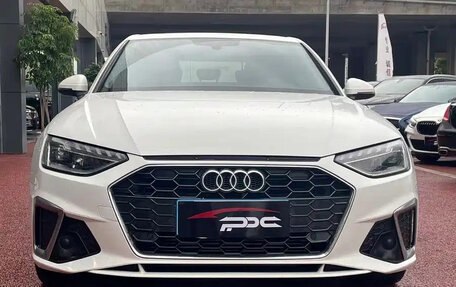 Audi A4, 2021 год, 2 700 000 рублей, 2 фотография