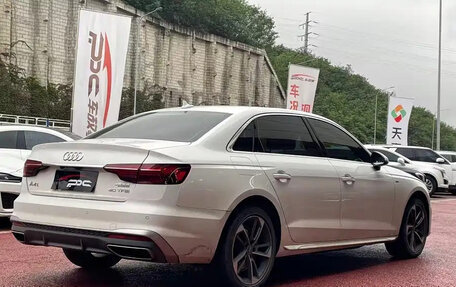 Audi A4, 2021 год, 2 700 000 рублей, 4 фотография