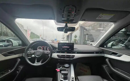 Audi A4, 2021 год, 2 700 000 рублей, 11 фотография