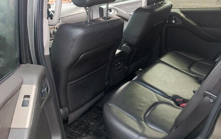 Nissan Pathfinder, 2008 год, 1 049 000 рублей, 12 фотография