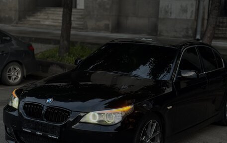 BMW 5 серия, 2008 год, 1 200 000 рублей, 1 фотография