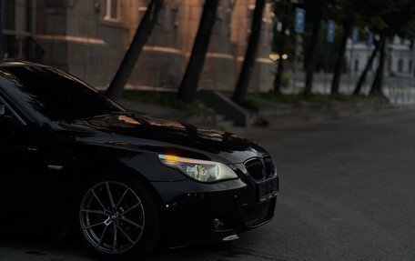 BMW 5 серия, 2008 год, 1 200 000 рублей, 2 фотография