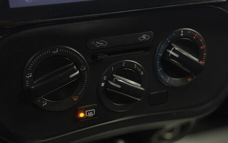 Nissan Juke II, 2013 год, 830 000 рублей, 14 фотография