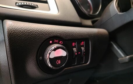 Opel Astra J, 2011 год, 729 000 рублей, 15 фотография