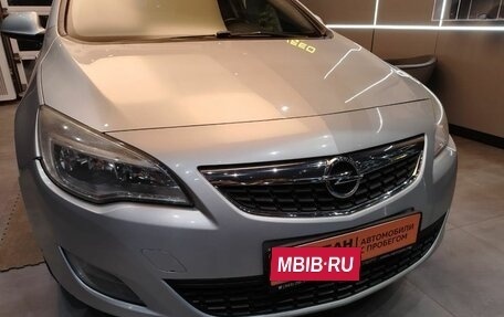 Opel Astra J, 2011 год, 729 000 рублей, 10 фотография