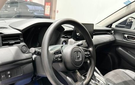 Honda Vezel, 2024 год, 2 140 000 рублей, 8 фотография