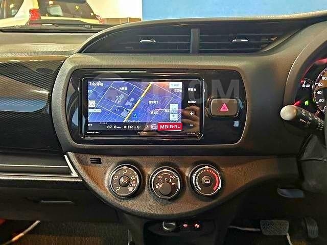 Toyota Vitz XP130 рестайлинг, 2019 год, 731 895 рублей, 3 фотография