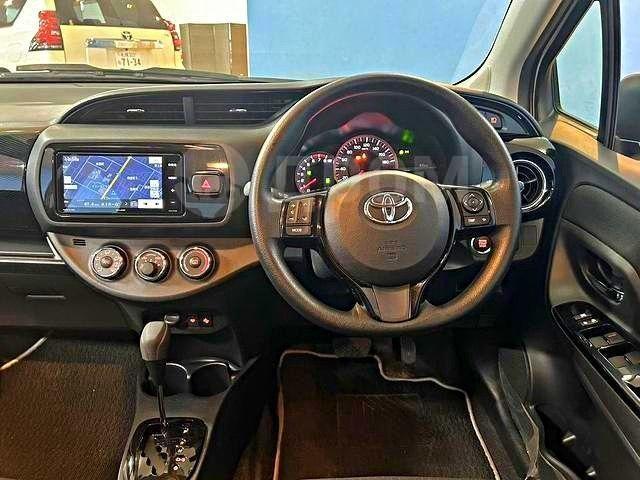 Toyota Vitz XP130 рестайлинг, 2019 год, 731 895 рублей, 20 фотография