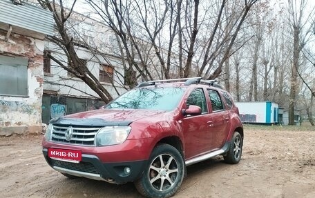 Renault Duster I рестайлинг, 2014 год, 835 000 рублей, 1 фотография