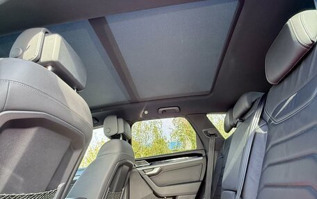 Volkswagen Touareg III, 2019 год, 5 700 000 рублей, 4 фотография