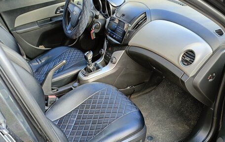 Chevrolet Cruze II, 2014 год, 645 000 рублей, 3 фотография