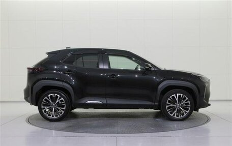 Toyota Yaris Cross, 2022 год, 1 541 000 рублей, 6 фотография