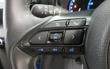 Toyota Yaris Cross, 2022 год, 1 541 000 рублей, 17 фотография