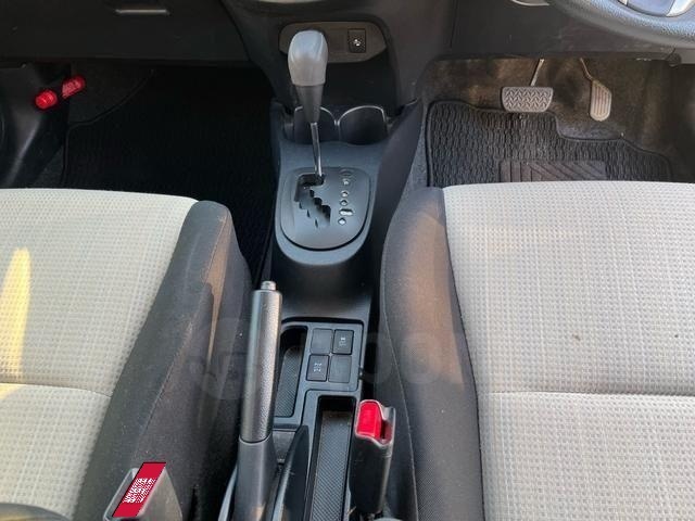 Toyota Vitz XP130 рестайлинг, 2019 год, 669 159 рублей, 6 фотография