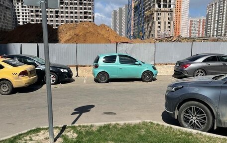 Toyota Vitz, 2000 год, 280 000 рублей, 2 фотография